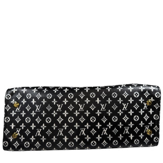 Louis Vuitton Catogram Steamer Cabas XXL