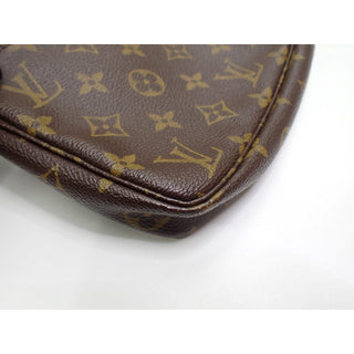 Louis Vuitton Vintage Pochette Accessories Monogram Bag